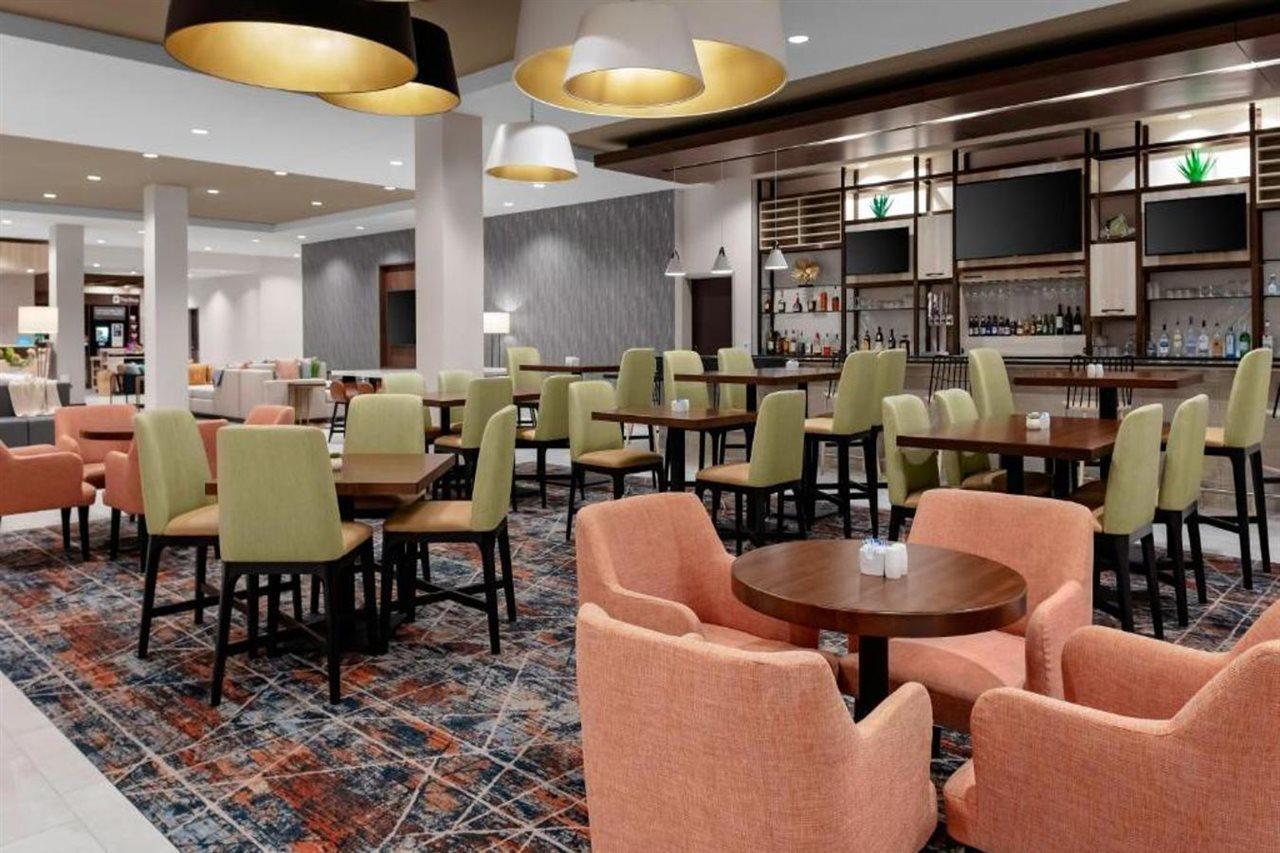 Hilton Garden Inn Chandler Downtown Eksteriør billede