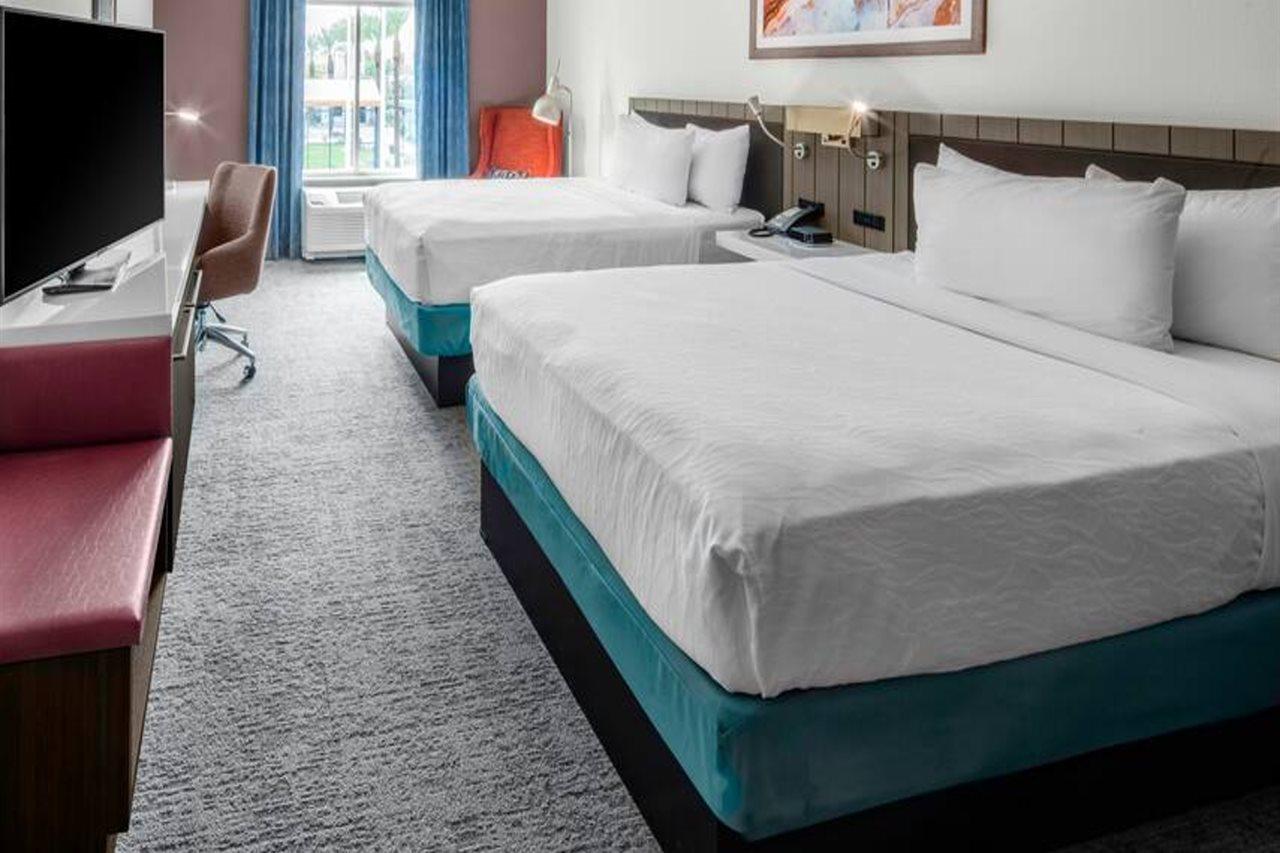 Hilton Garden Inn Chandler Downtown Eksteriør billede