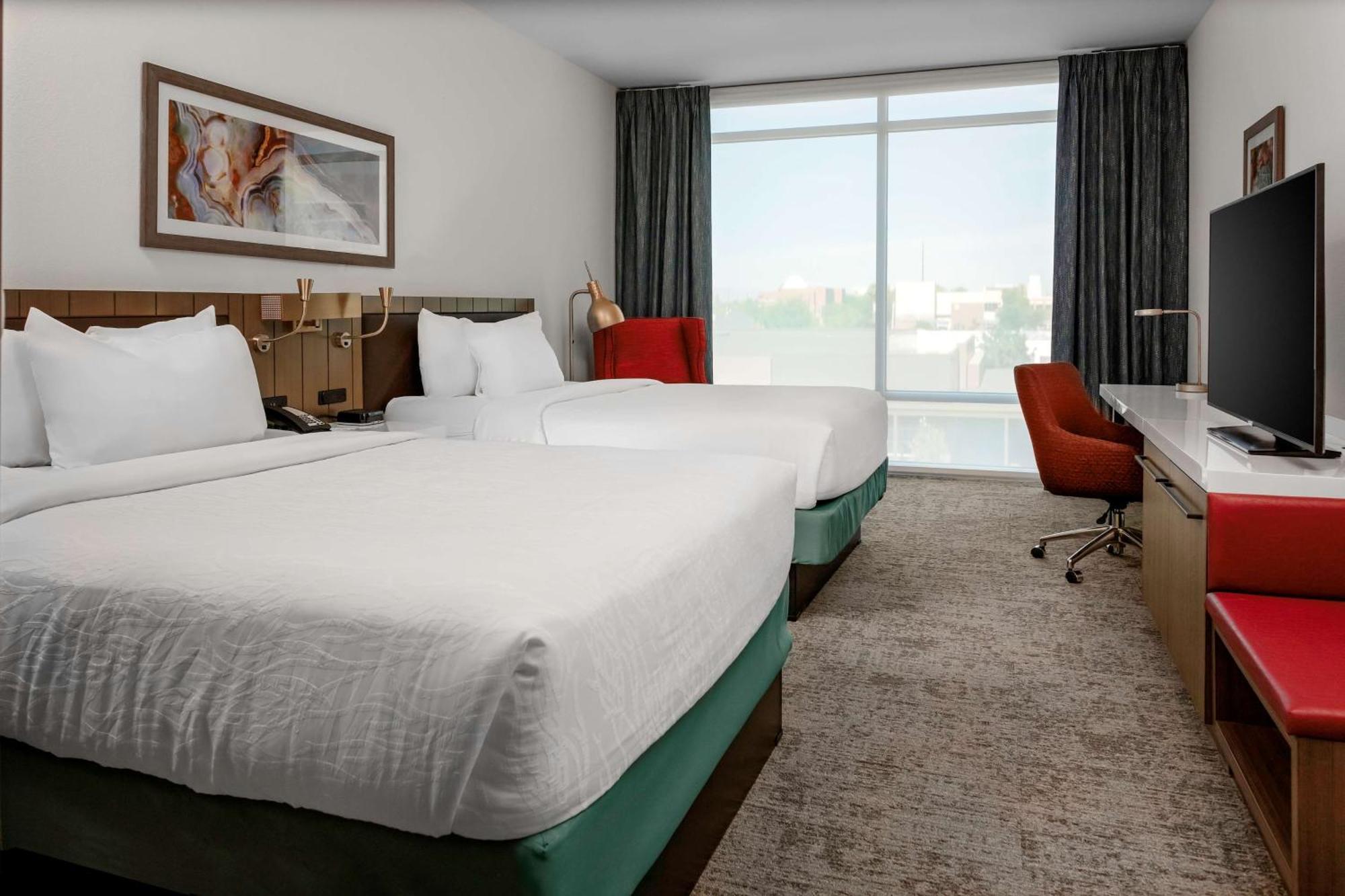 Hilton Garden Inn Chandler Downtown Eksteriør billede
